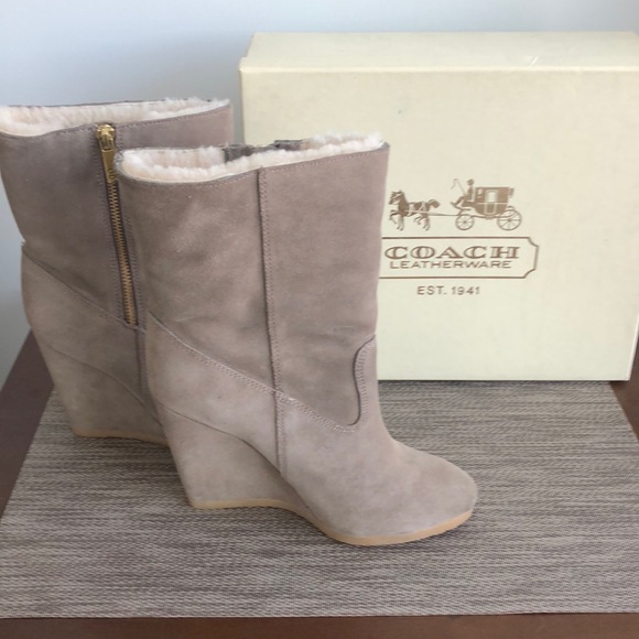 COACH Boots - Picture 1 of 4